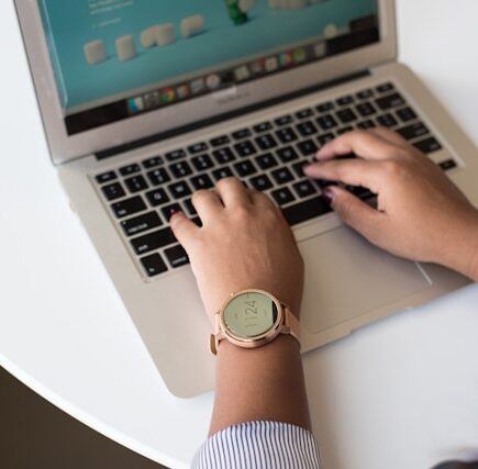Outsourcing IT – jakie korzyści przynosi Twojej firmie?